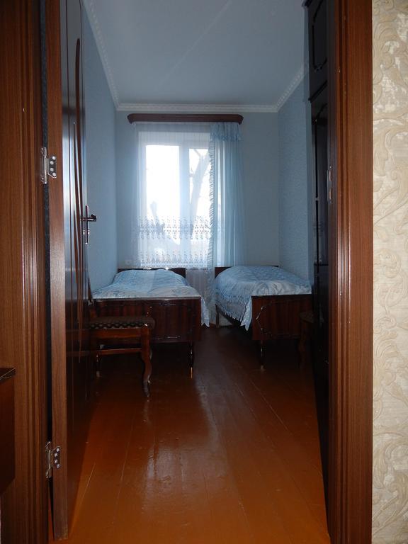 Ineza'S Guest House Kazbegi Quarto foto